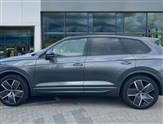 Volkswagen Touareg Image 4