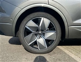 Volkswagen Touareg Image 5