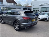 Volkswagen Touareg Image 3