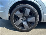 Volkswagen Touareg Image 5