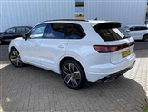 Volkswagen Touareg Image 3