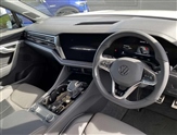 Volkswagen Touareg Image 6