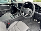Volkswagen Touareg Image 6