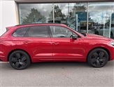 Volkswagen Touareg Image 4