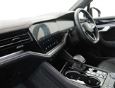 Volkswagen Touareg Image 2