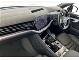 Volkswagen Touareg Image 2