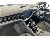 Volkswagen Touareg Image 2