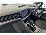 Volkswagen Touareg Image 2