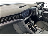 Volkswagen Touareg Image 2