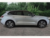 Volkswagen Touareg Image 5