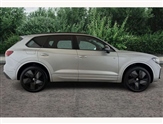 Volkswagen Touareg Image 5