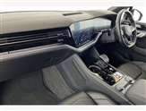 Volkswagen Touareg Image 2