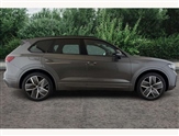 Volkswagen Touareg Image 5