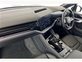 Volkswagen Touareg Image 2