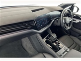 Volkswagen Touareg Image 2