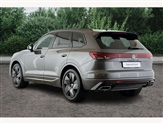 Volkswagen Touareg Image 3