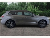 Volkswagen Touareg Image 5