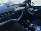 Volkswagen Touareg Image 2