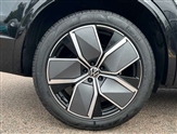 Volkswagen Touareg Image 5