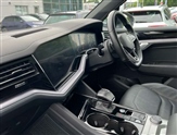Volkswagen Touareg Image 2