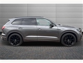 Volkswagen Touareg Image 4