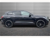 Volkswagen Touareg Image 4