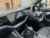 Volkswagen Touareg Image 2