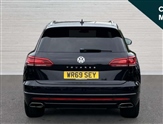 Volkswagen Touareg Image 4