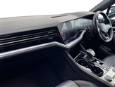 Volkswagen Touareg Image 2