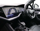 Volkswagen Touareg Image 2