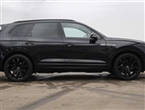 Volkswagen Touareg Image 4