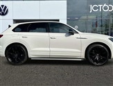 Volkswagen Touareg Image 4