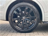 Volkswagen Touareg Image 5