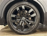 Volkswagen Touareg Image 5
