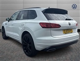 Volkswagen Touareg Image 3