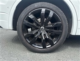 Volkswagen Touareg Image 5