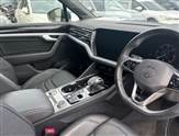 Volkswagen Touareg Image 6
