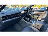 Volkswagen Touareg Image 2