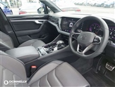 Volkswagen Touareg Image 2