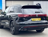 Volkswagen Touareg Image 2