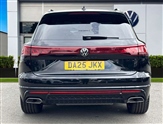Volkswagen Touareg Image 4