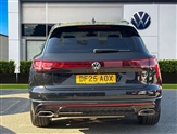 Volkswagen Touareg Image 4