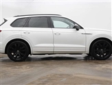 Volkswagen Touareg Image 4