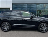 Volkswagen Touareg Image 4