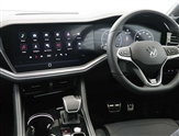 Volkswagen Touareg Image 2