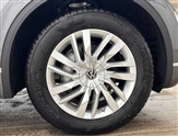 Volkswagen Touareg Image 5