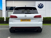Volkswagen Touareg Image 4
