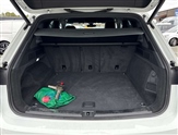 Volkswagen Touareg Image 6