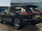 Volkswagen Touareg Image 3