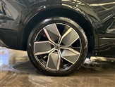 Volkswagen Touareg Image 5